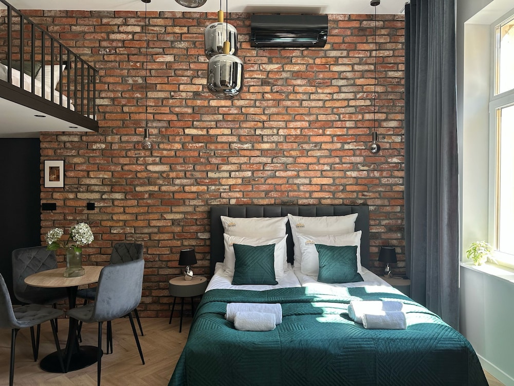 OLD TOWN Charm & Chic by Downtown Apartments