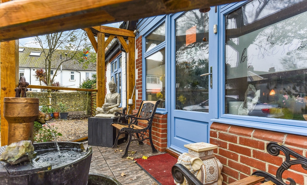 Worthing Vacations - The Enclave - Property Image 24