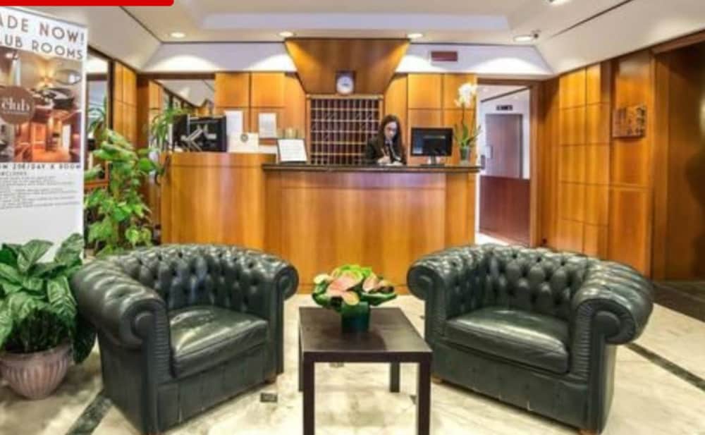 Hotel Accademia-1