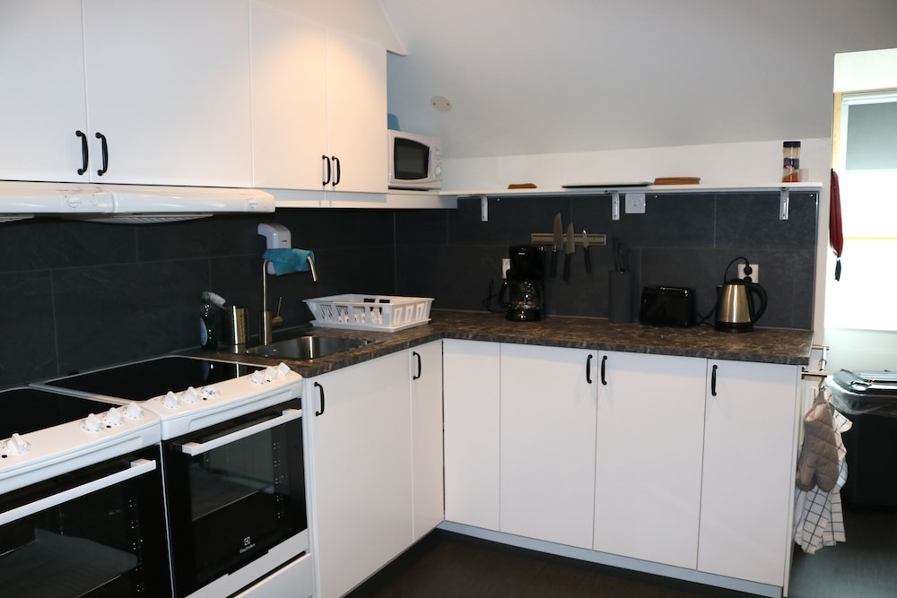 Kärraton Vandrarhem - Hostel