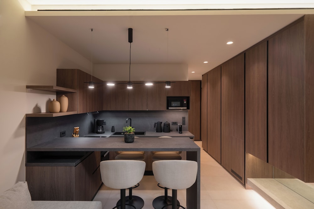 Kolonaki Luxury Studios