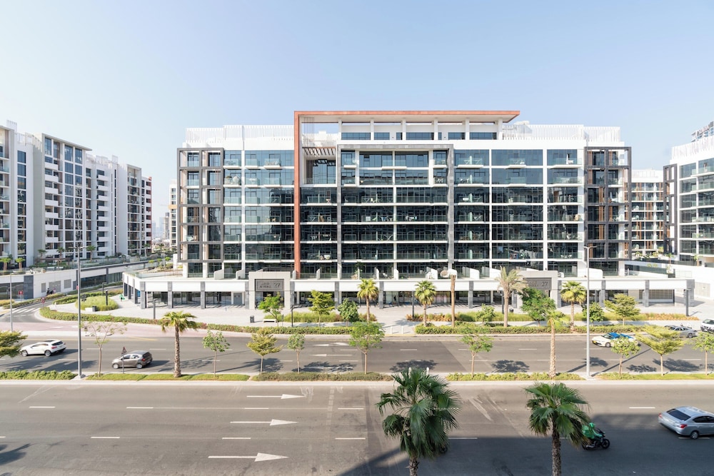 GLOBALSTAY. Azizi Riviera 34