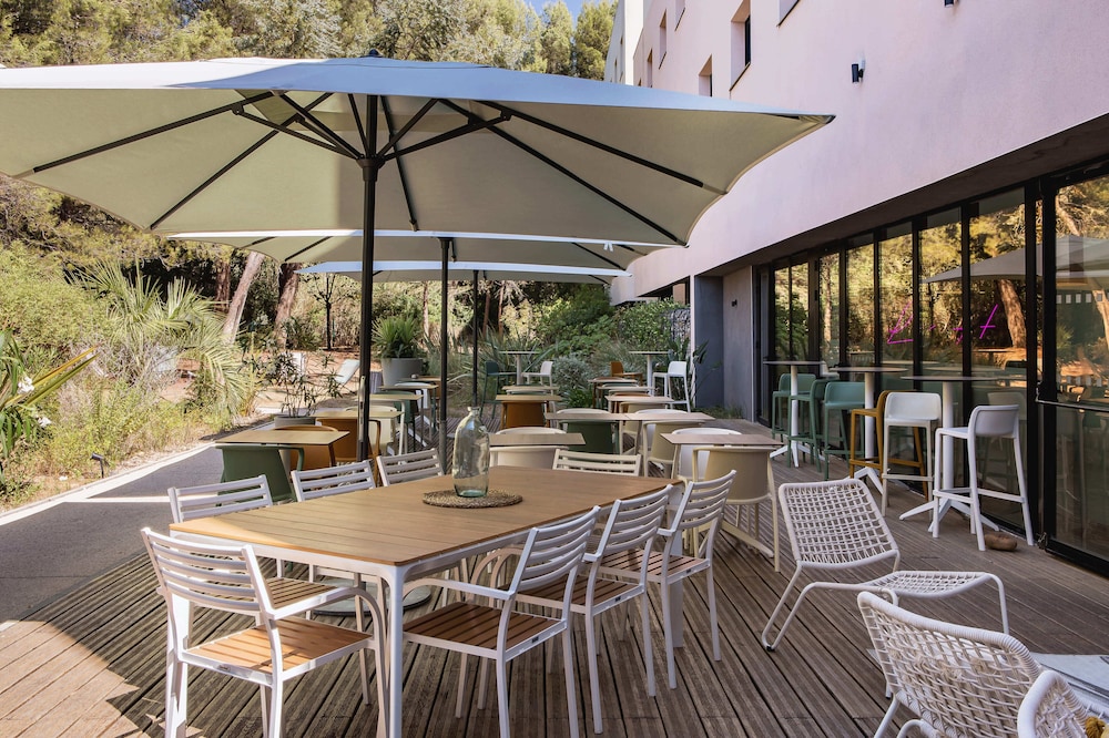Vitrolles Vacations - Holiday Inn Marseille Airport, an IHG Hotel - Property Image 28