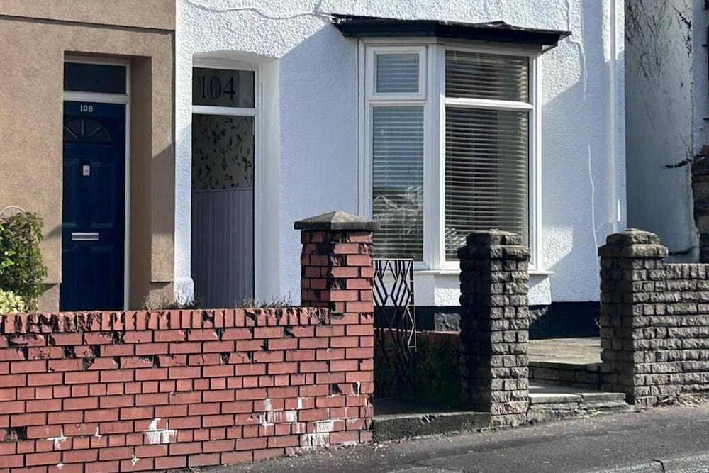 Family-friendly Cosy Home With a Spacious Garden