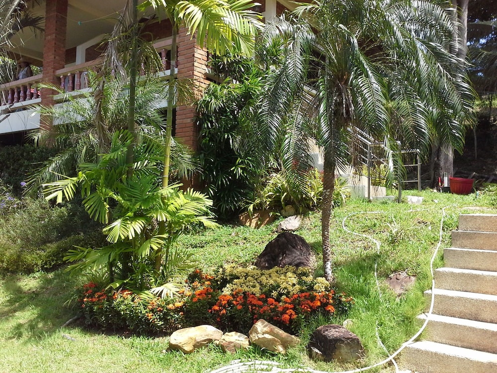 Freedom Estate