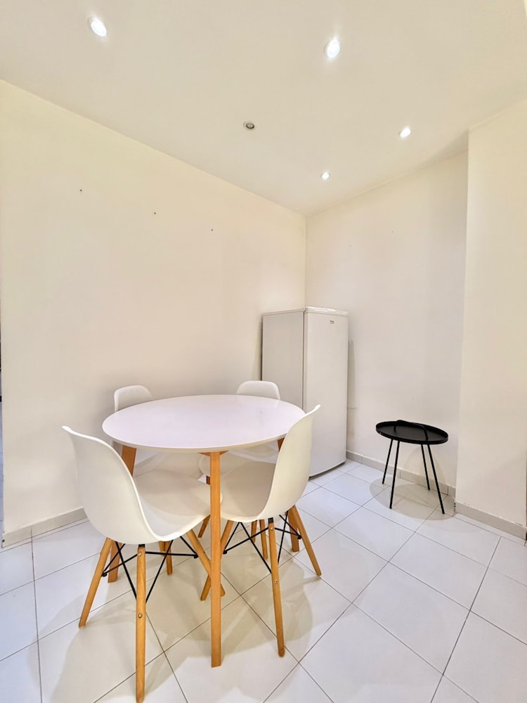 Adriatic Central 2BDR Apartment