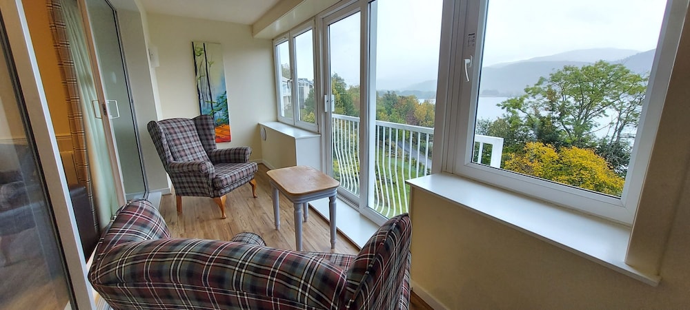 Loch Rannoch Highland Club Pine Marten Lodge 01