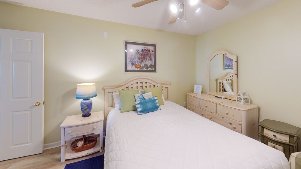 Conway Vacations - Ocean Front, Pool, Lazy River, Hot Tub - Windy Hill Dunes 103 3 Bedroom Condo by RedAwning - Property Image 2