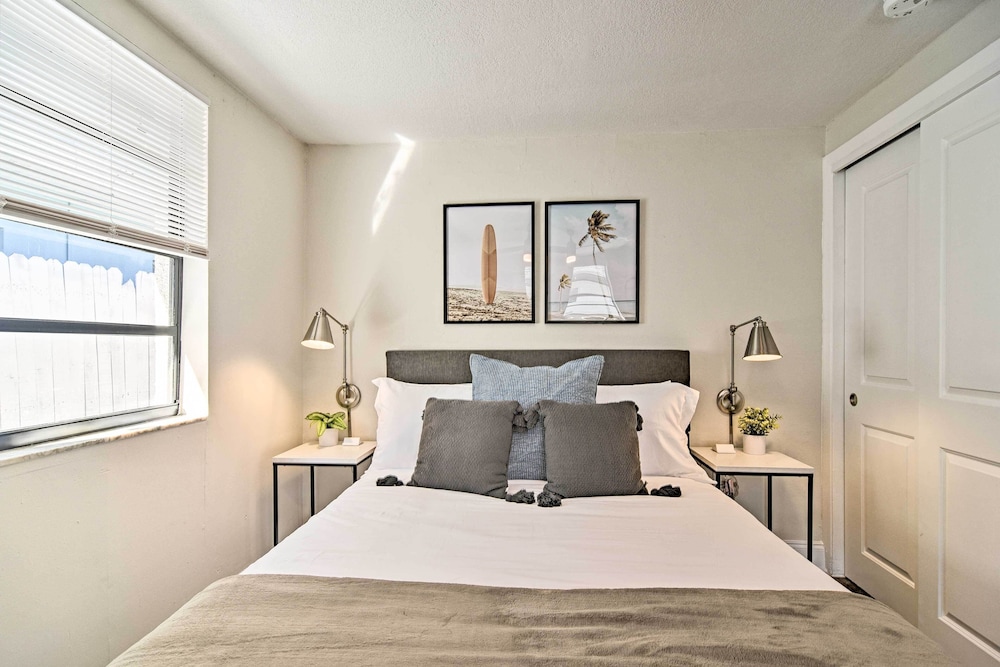 Pet-friendly Madeira Beach Studio Near Coast! view 3