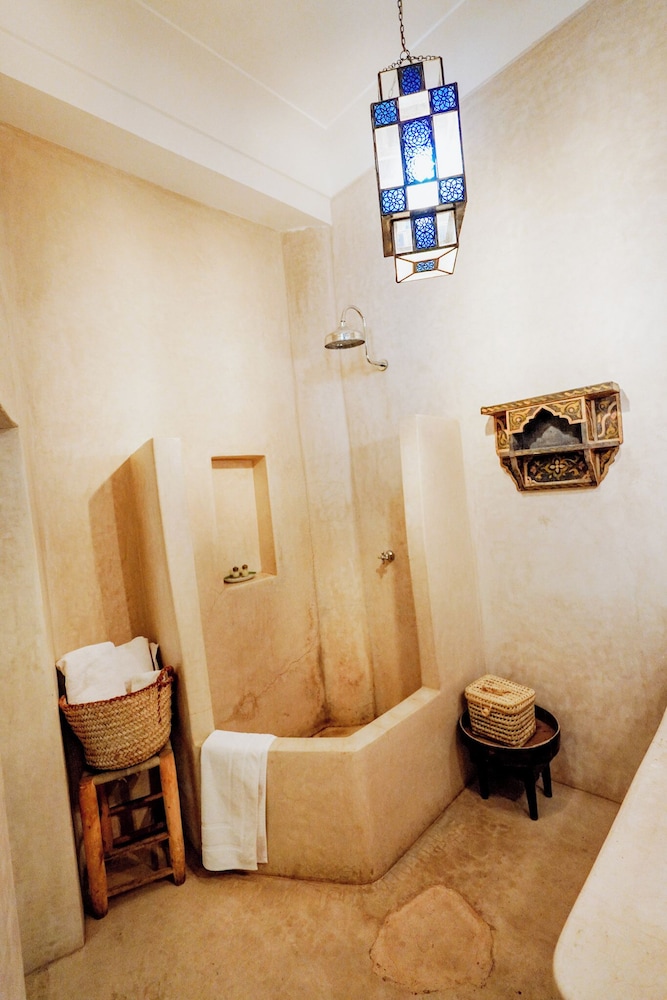 Riad dar ayur