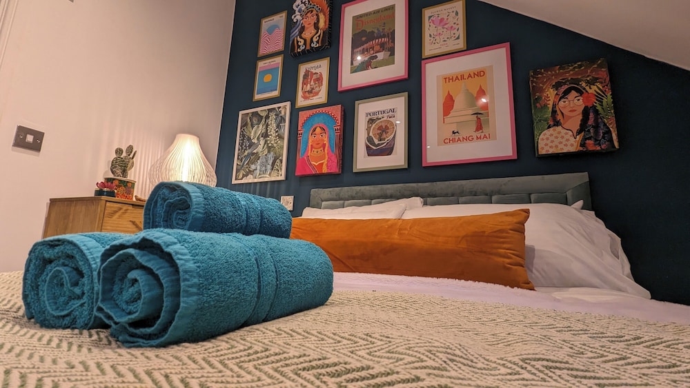 Stylish Studio, Central Bexhill, Home Comforts