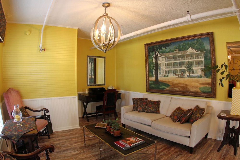 Jarrett House