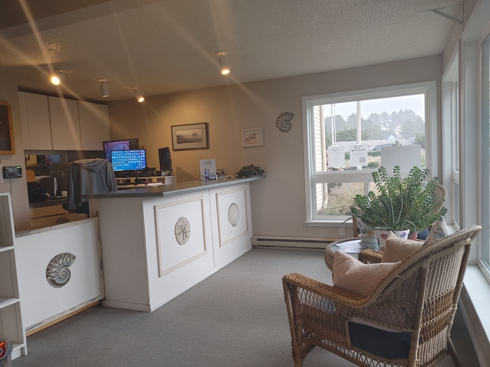 Lincoln City Vacations - Surftides Plaza Rentals - Property Image 185
