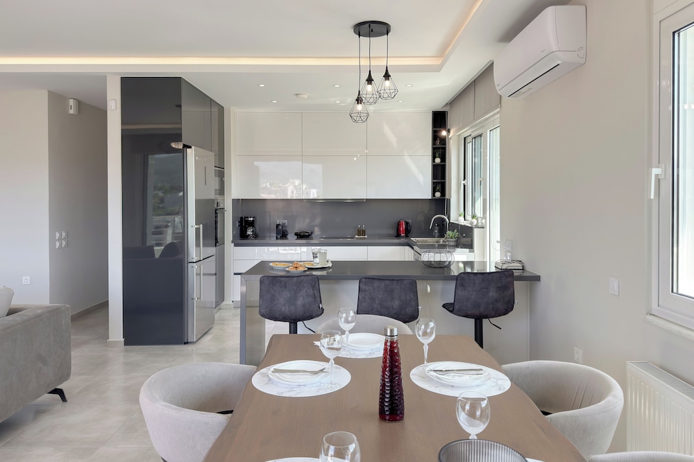 Ardian's Home