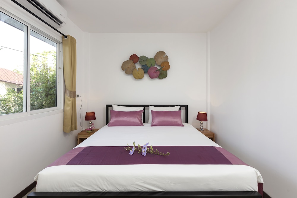 The Lantern Hostel and SPA