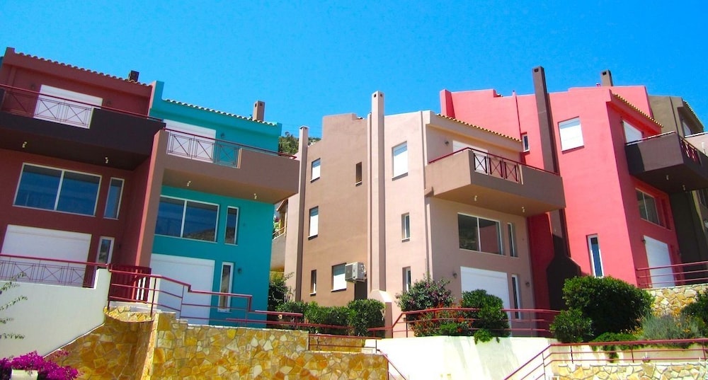 Amalia Residences
