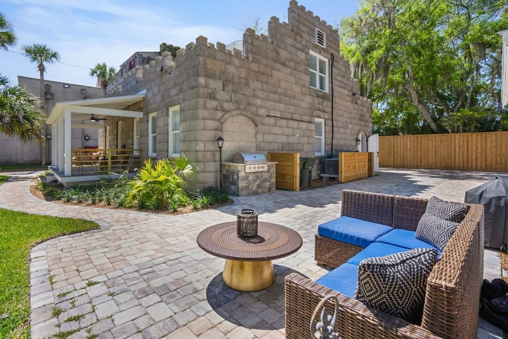 Stay in A Castle In St Augustine Hot Tub Fireplace