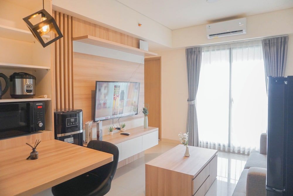 Modern 3Br Apartment At Meikarta