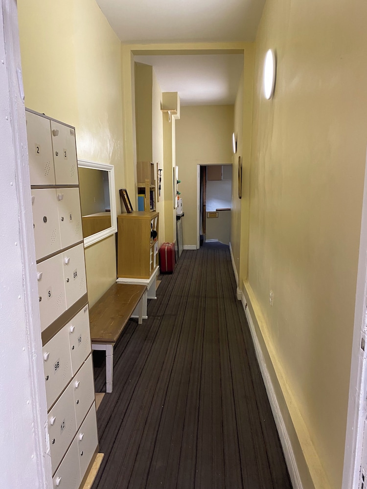 Kaisar Guest House