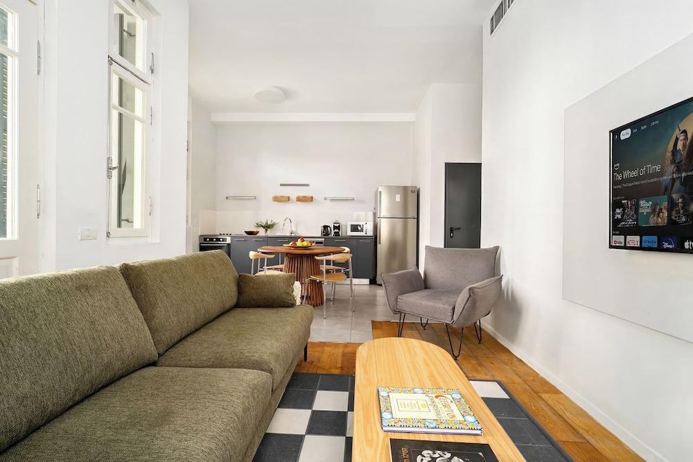 Allenby Urban Living Apartments by Sea N Rent