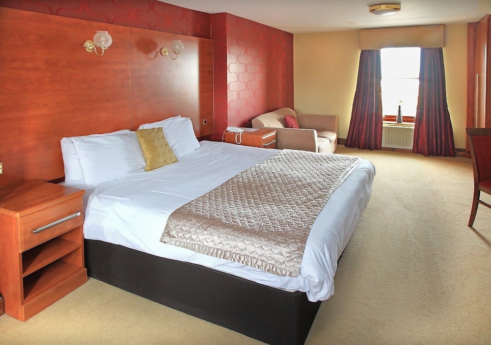 Hartlepool Vacations - The Marine Hotel - Property Image 4