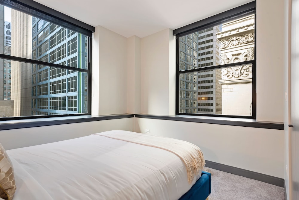 Central Location Exclusive Apts for Large Groups