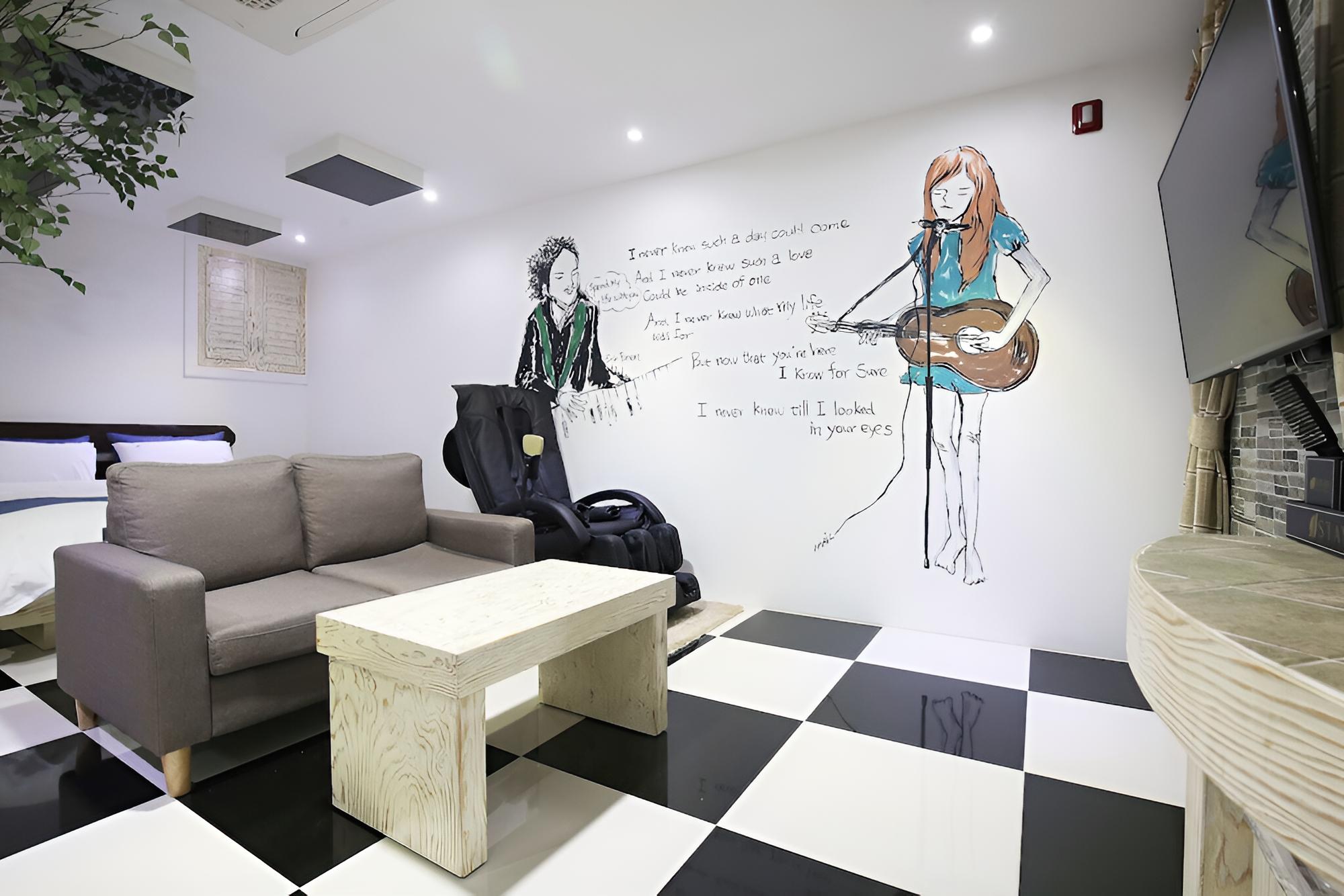 Photo 21