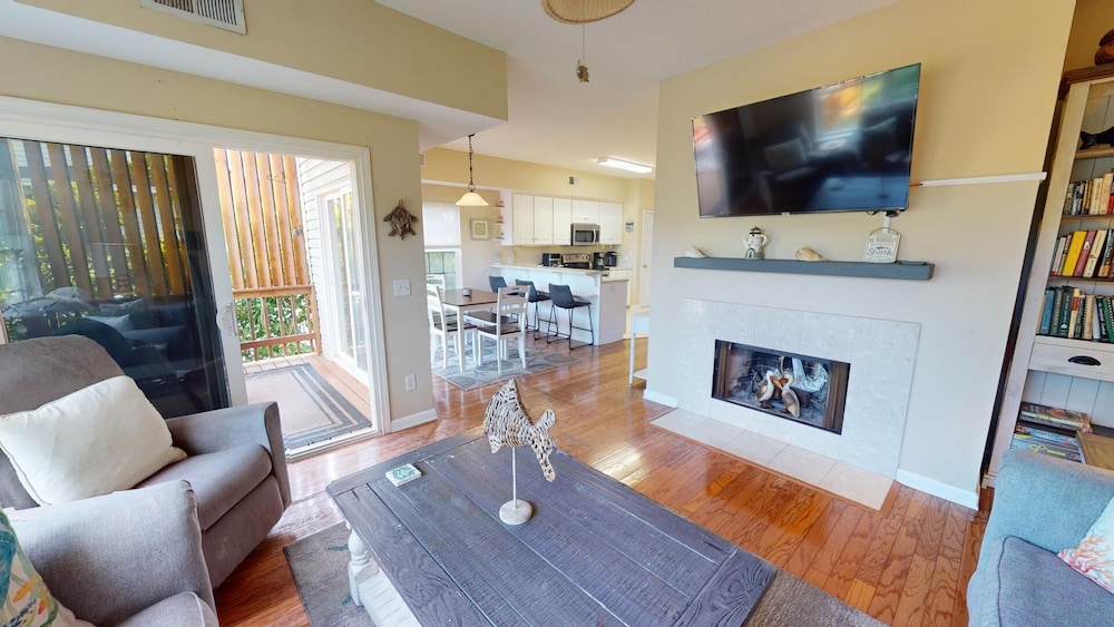 Rest Your Case - 2 Gabby Lane by Tybee Vacation Rentals