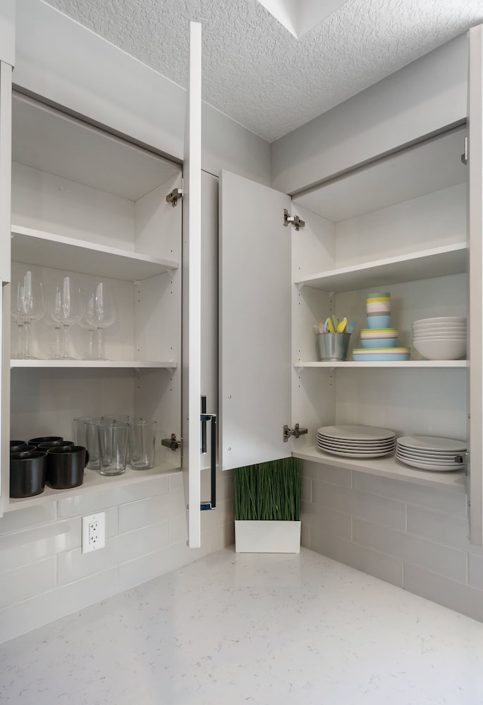 The Belmont Luxury NEW Home Free Indoorparking