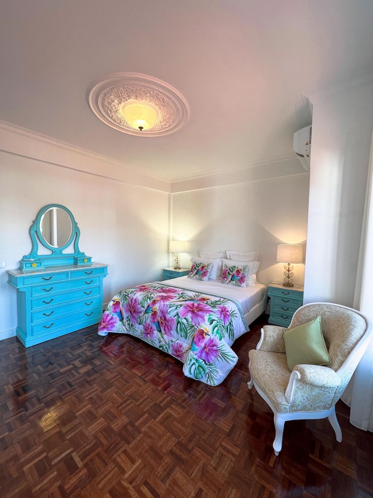 Summer Villa With Heated Private Pool