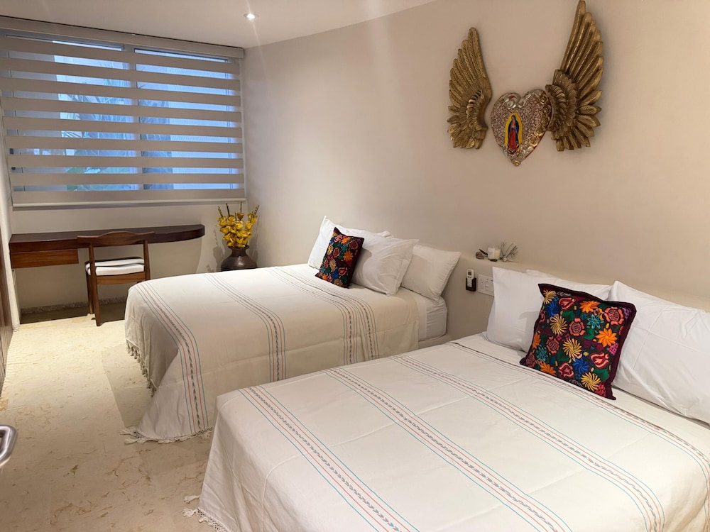 Luxury Oceanfront At Majahua