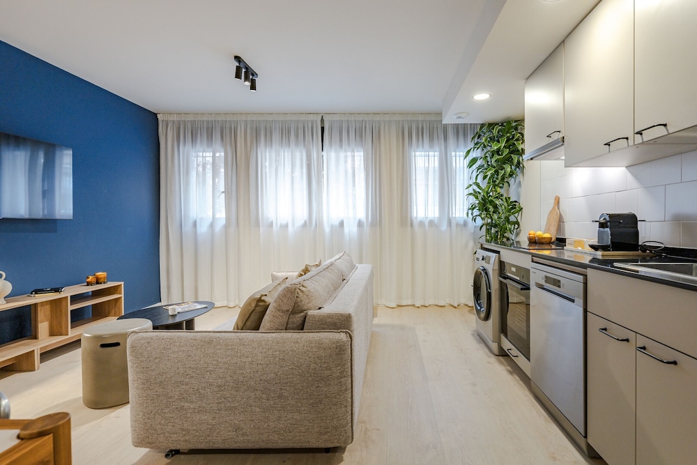 Puerto Alto Apartments