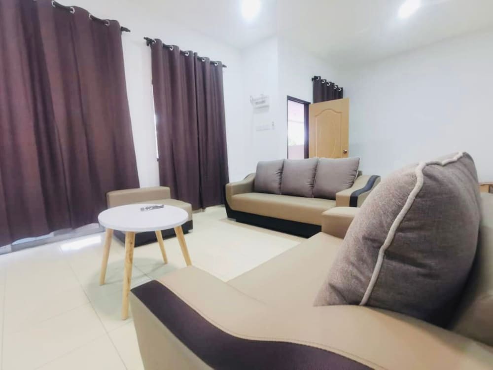 OYO Homes 90524 Dj Pegaso Serom Homestay photo 4