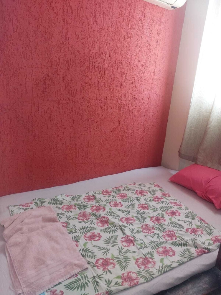 Hostel Bom e Familiar