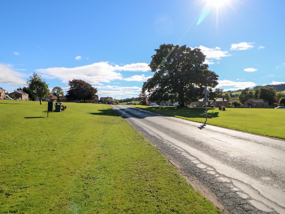 56 The Green