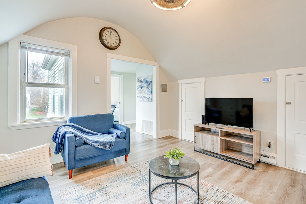 Weymouth Apartment: Close to Beaches & Boston!