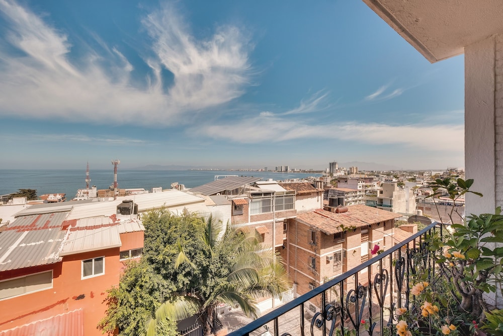 Puerto Vallarta Condo w/ Bay Views + Pool Access! view 3