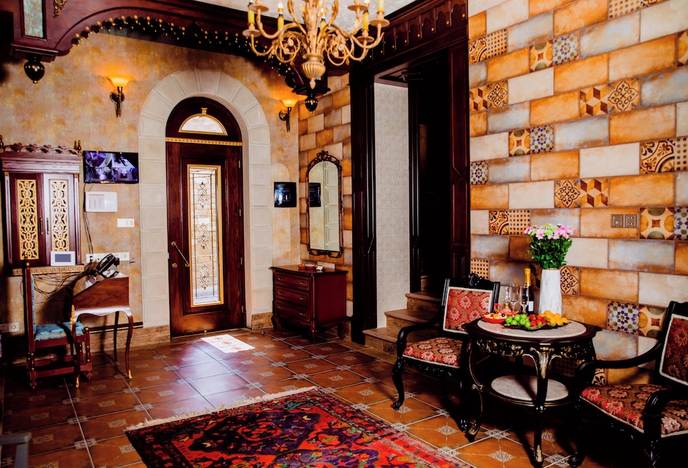 Royal Antique Boutique Hotel view 2