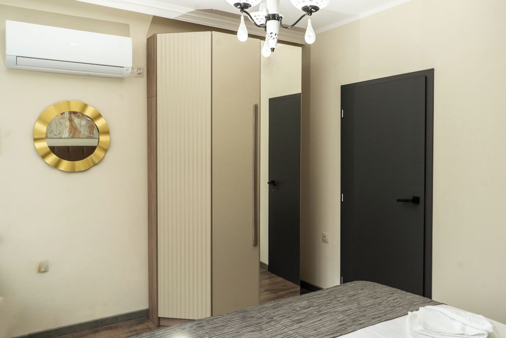 Apartment 8