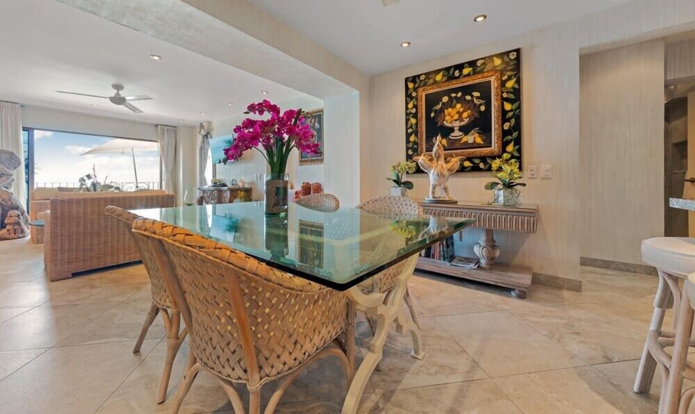 Ocean View 2Br Condo-balcony-beach-pool - 712