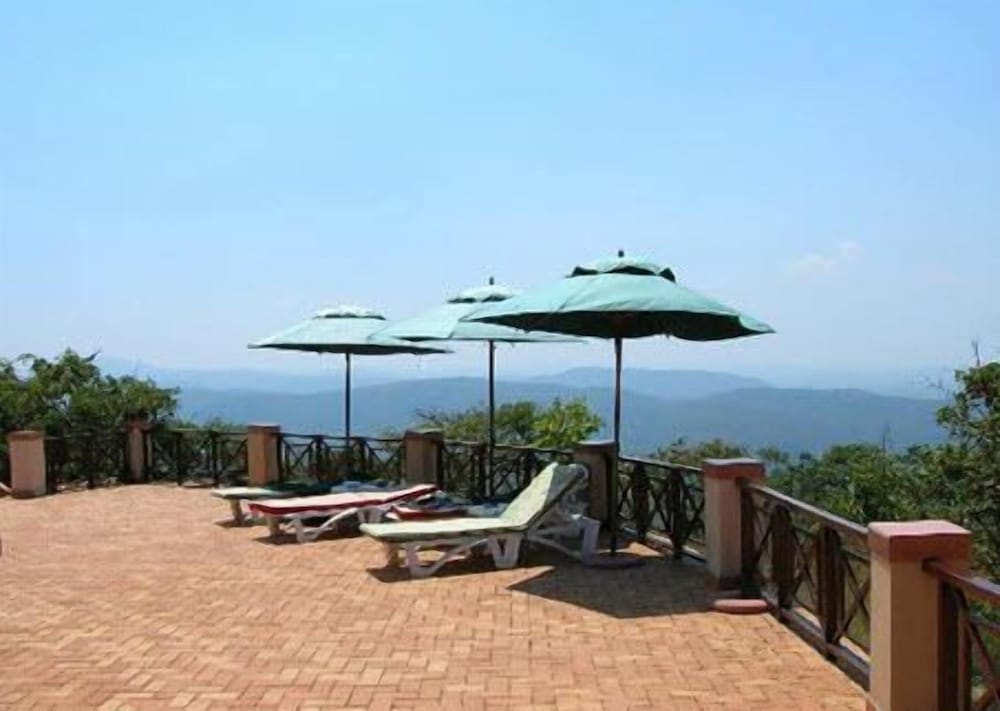 Pakamisa Private Game Reserve