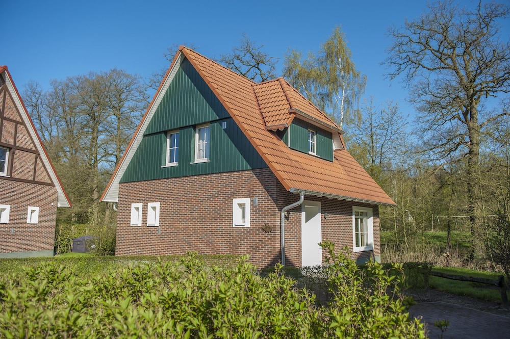 Home w/ Sauna & Garden
