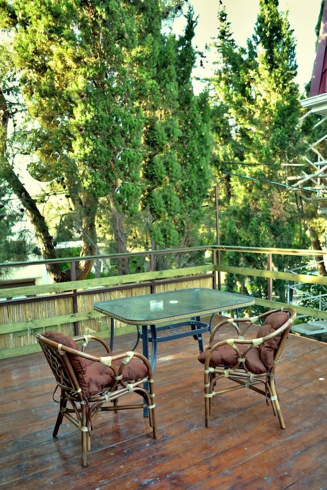 Bamboo Guest House