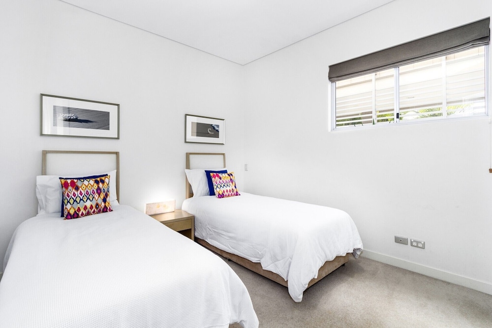 Luxury Apartments on Bells Boulevard