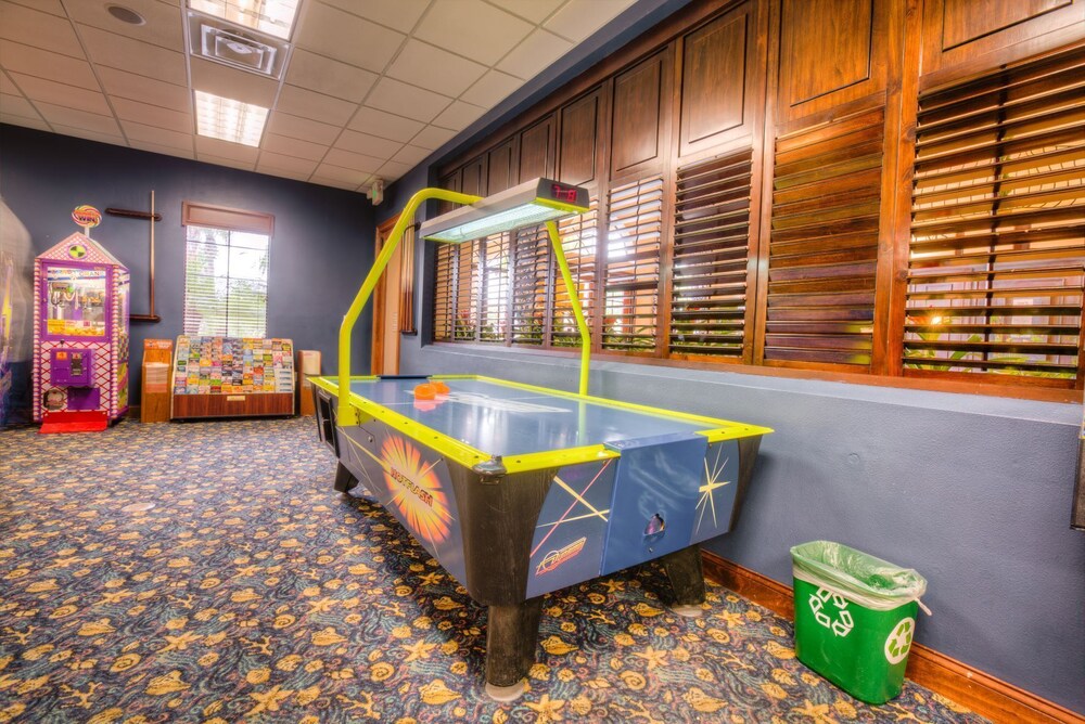 8893 Candy Palm Road