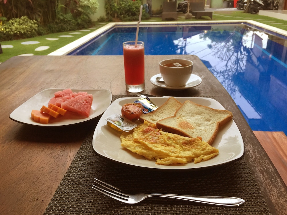 Cempaka Mas Guesthouse