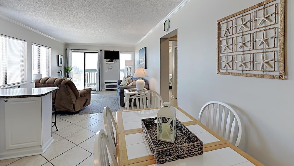 A Place At The Beach Iii 9530-2h 2 Bedroom Condo