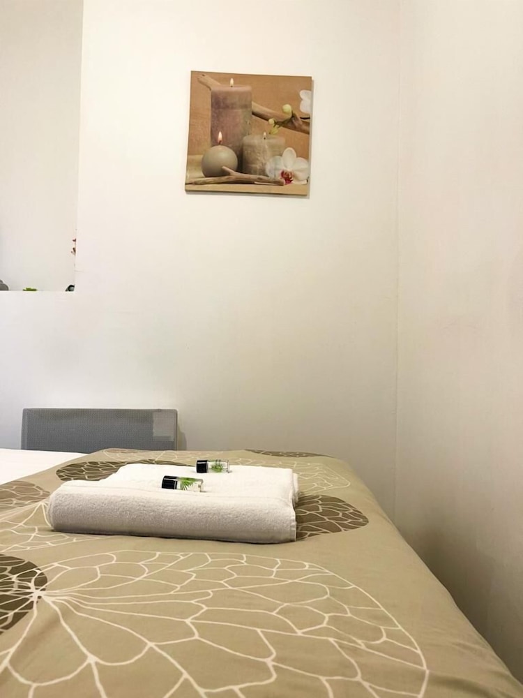 Felicidade Hostel