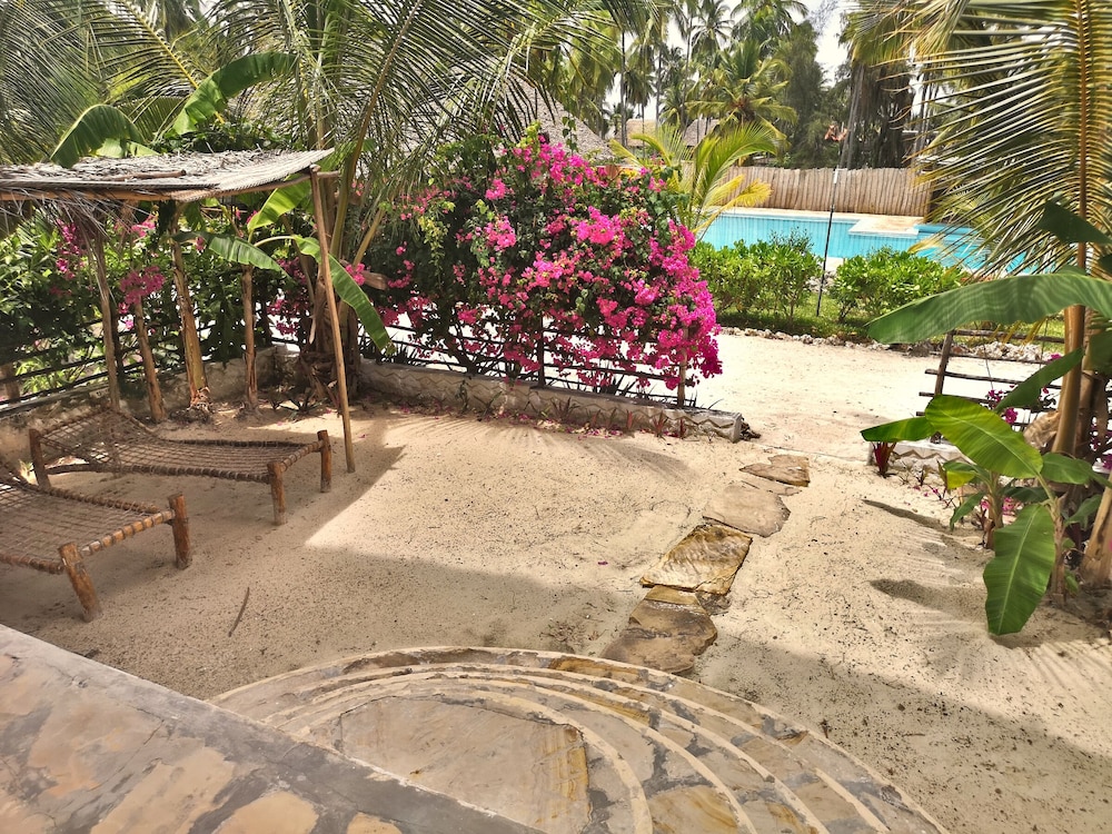 Moonshine Villa