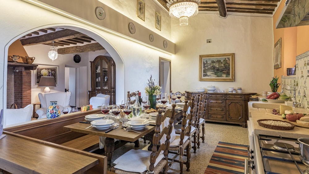 Villa Le Logge 12 1 in Todi view 3